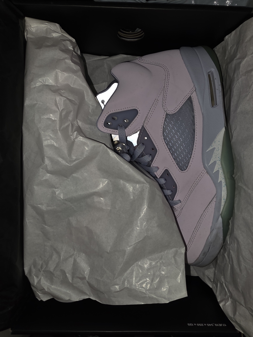 Jordan Men’s Mauve and Gray Low-Top Sneakers